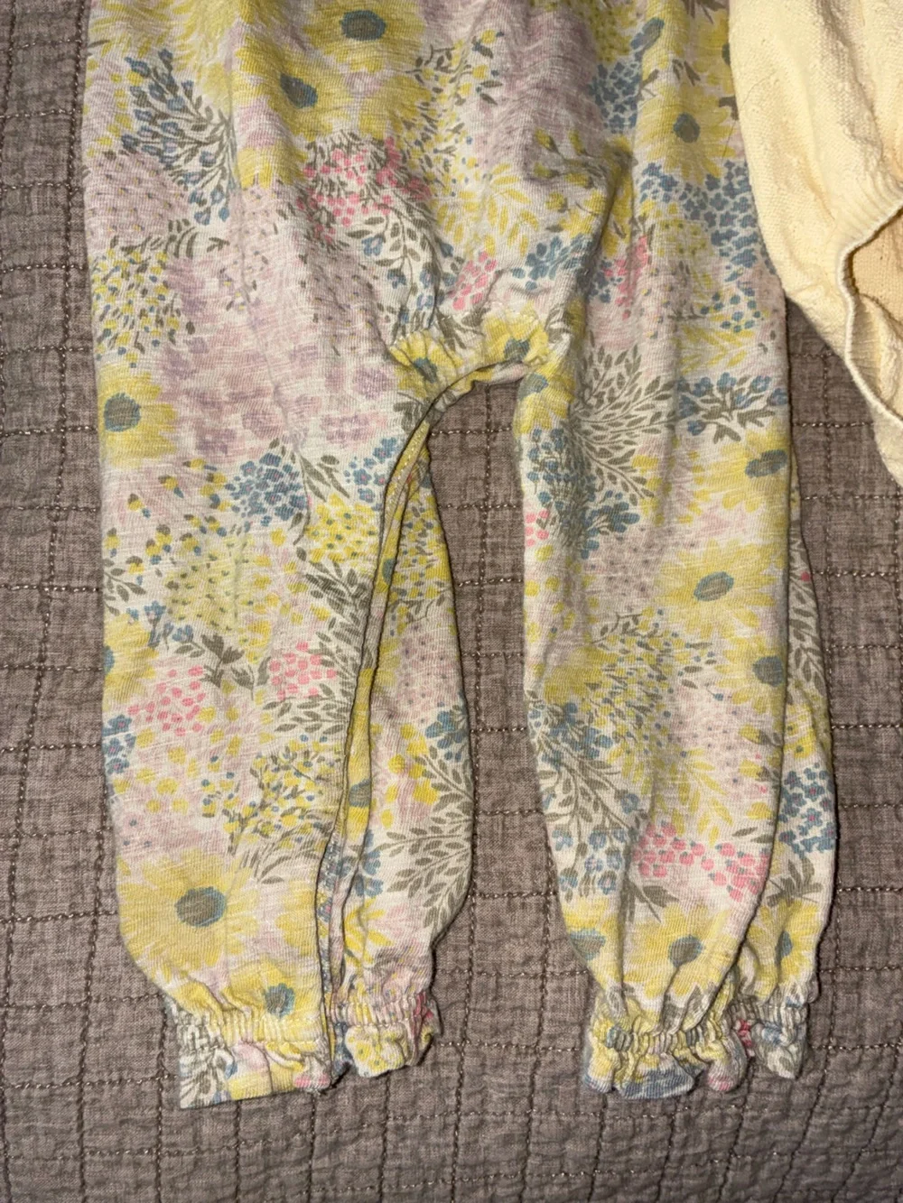 GAP Yellow Floral and Cream Kids Matching Set